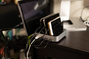 【レビュー】複数台の充電スタンドを買ってみた...!